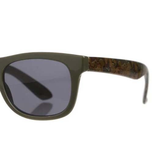 Regatta Gafas De Sol Diseño Camuflaje Amari Para Niños/Niñas Verde Carreras -Aventura Tienda gafas de sol diseo camuflaje amari para niosnias verde carreras 1